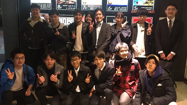 卒業式が行われ,M2(3名),B4(4名)が卒業しました.